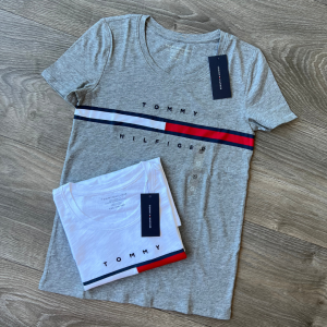 TOMMY HILFIGER Polera Logo