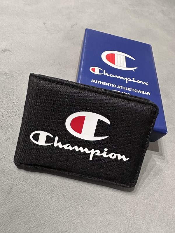 CHAMPION Billetera Monogram