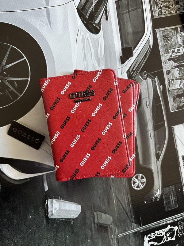 GUESS Porta Pasaporte Logo R