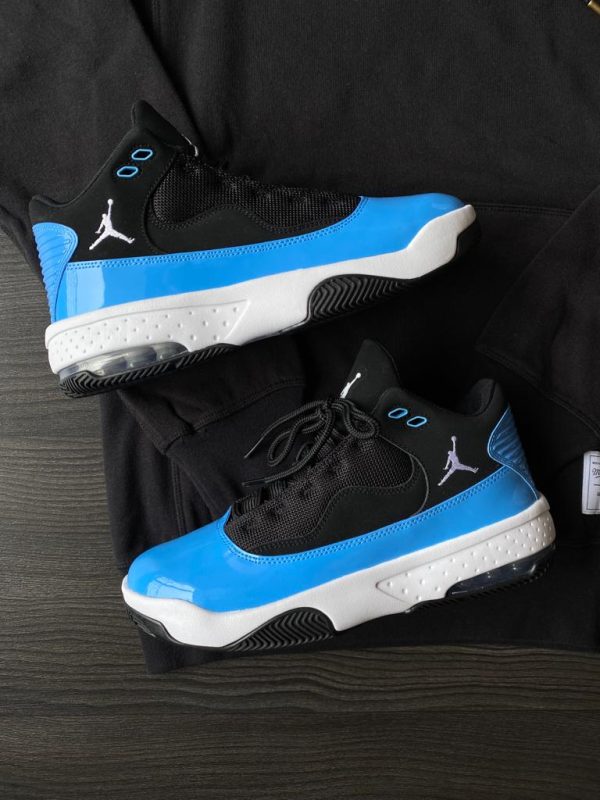 JORDAN Max Aura 2