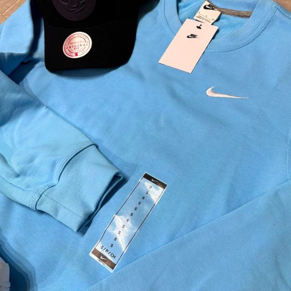 NIKE Sportswear Club Crewneck Swoosh - Imagen 2