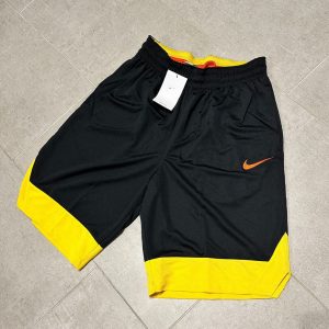 NIKE Short basketball A