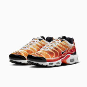NIKE Air Max Plus Light Photography