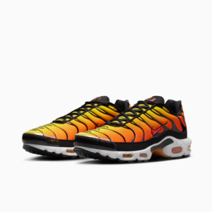 NIKE Air Max Plus Sunset