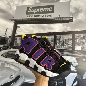 NIKE Air More Uptempo Court Purple