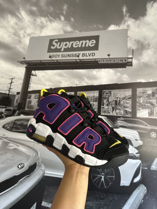 NIKE Air More Uptempo Court Purple