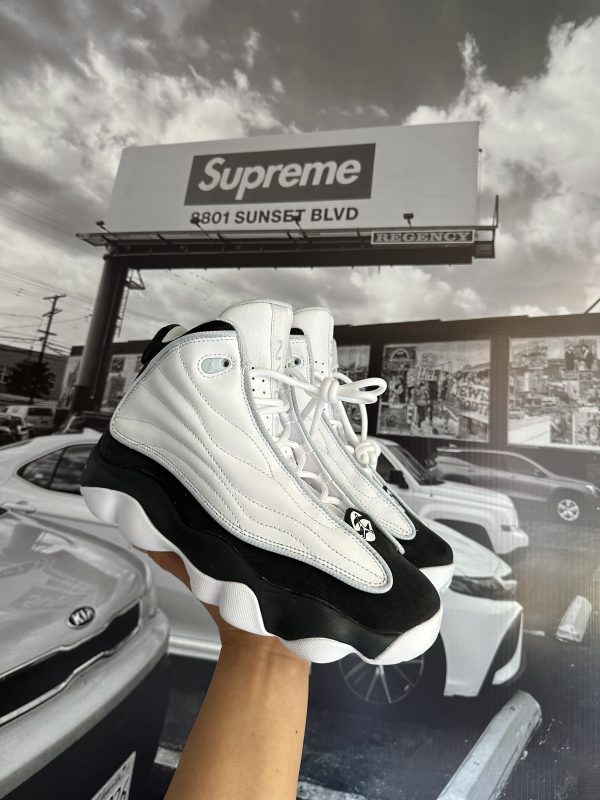 JORDAN Pro Strong White Off Noir