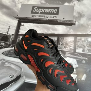 NIKE Air Max Plus Drift