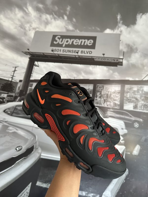 NIKE Air Max Plus Drift