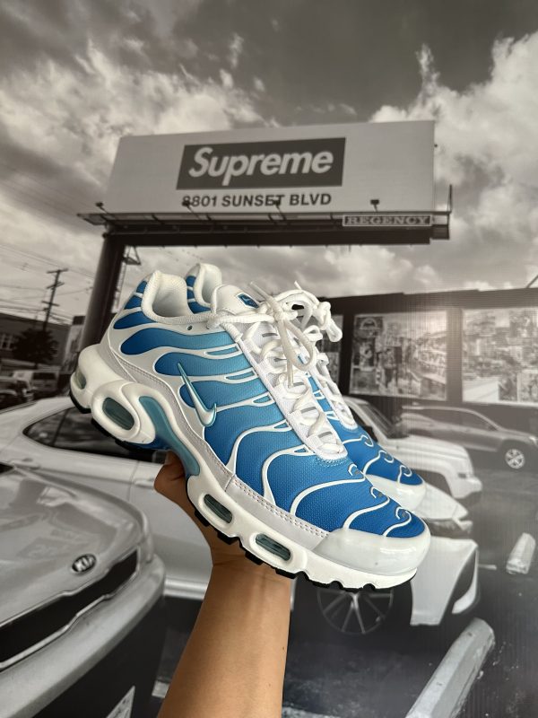 NIKE Air Max Plus Sky Blue