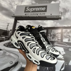NIKE Air Max Plus Drift Summit White