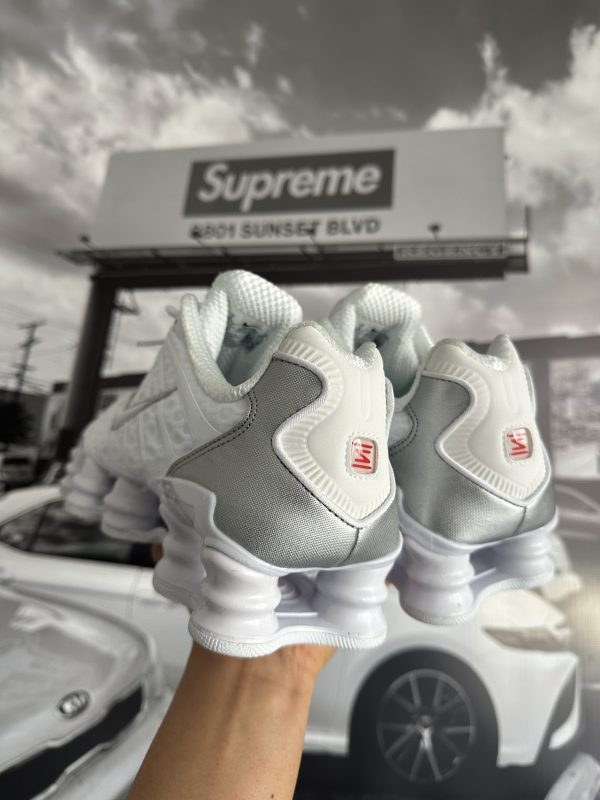 NIKE Shox TL White Silver - Imagen 2