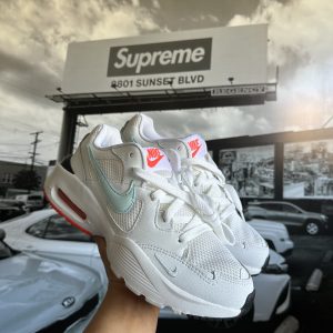 NIKE Air Max Fusion