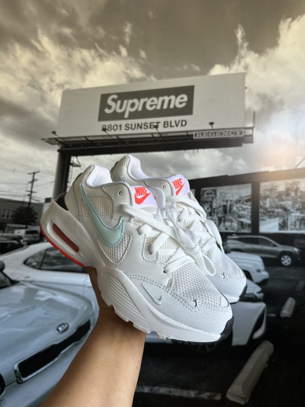 NIKE Air Max Fusion