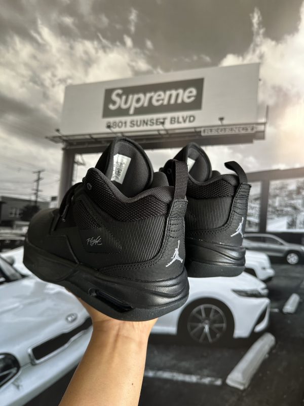 JORDAN Stay Loyal 3 Black Anthracite - Imagen 2