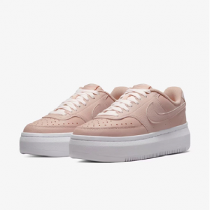 NIKE Court Vision Alta