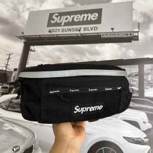 SUPREME Waist Bag
