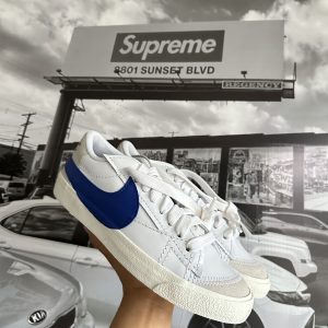 NIKE Blazer Low 77