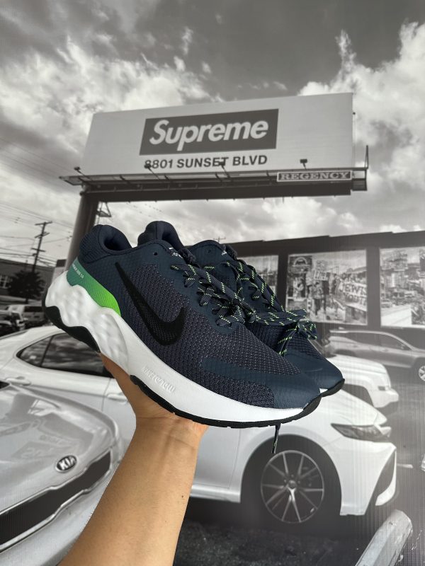 NIKE Renew Ride 3