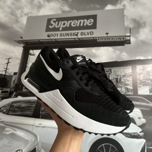 NIKE Air Max Systm B