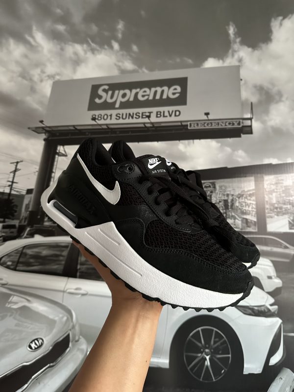 NIKE Air Max Systm B