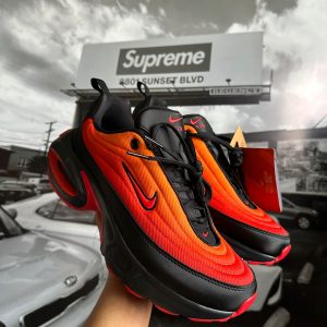 NIKE Air Max Portal Bright Ceramic