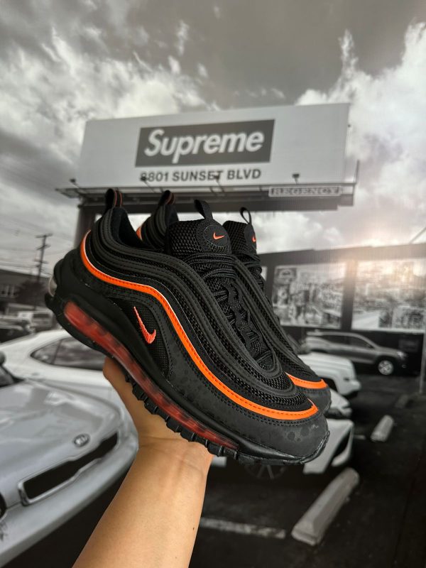 NIKE Air Max 97