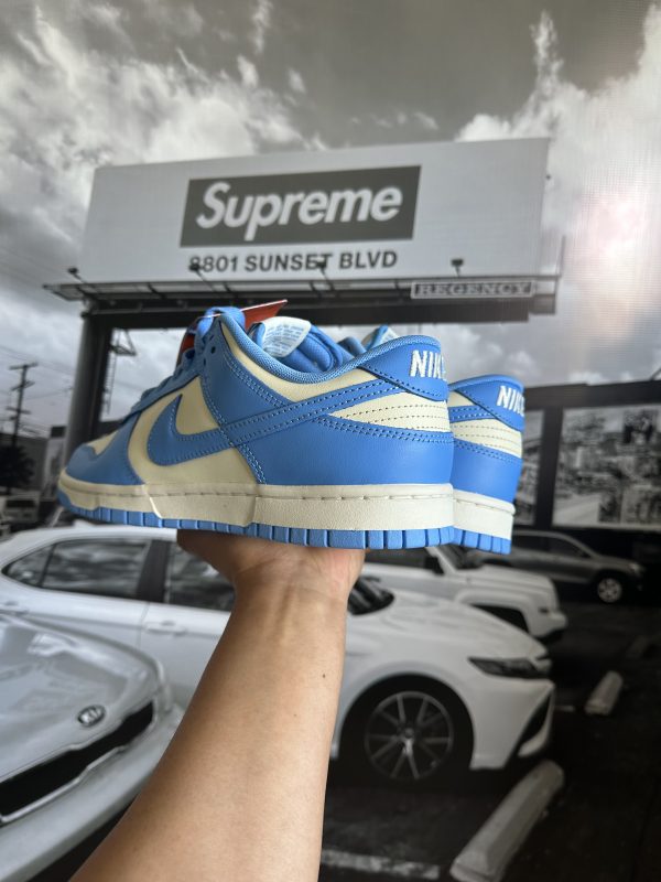 NIKE Dunk Low University Blue - Imagen 2
