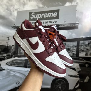 NIKE Dunk Low Red Wood