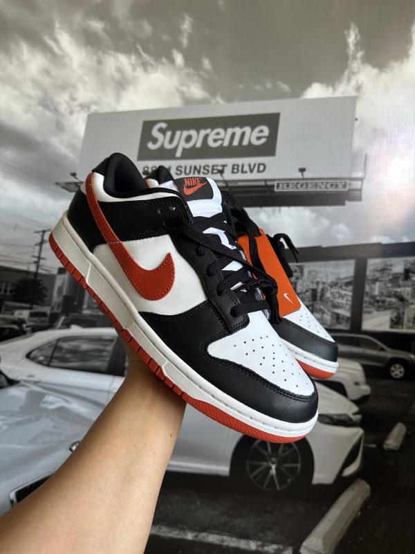 NIKE Dunk Low Red Dragon