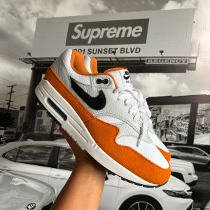 NIKE Air Max 1 Or
