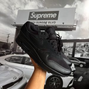 NIKE Air Max 1 ESS BL