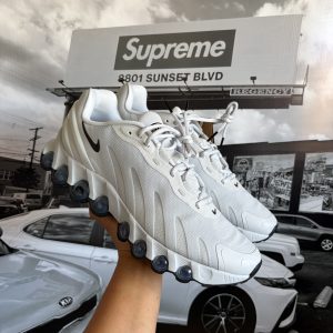 NIKE Air Max Dn8 Pure Platinum